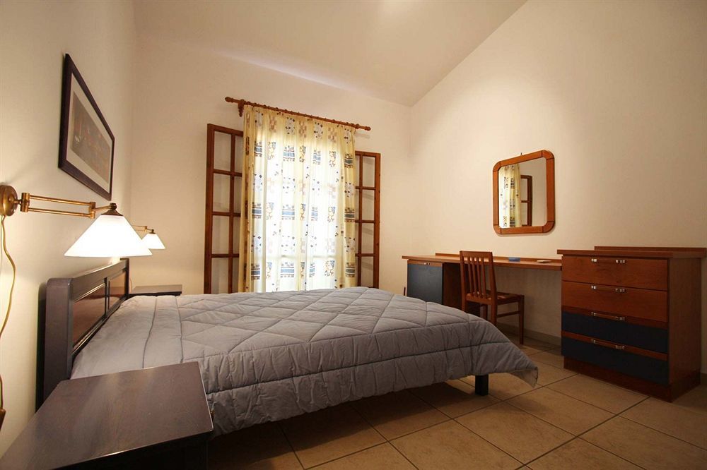 Lakonia Bay Apartments Arcangelo Esterno foto
