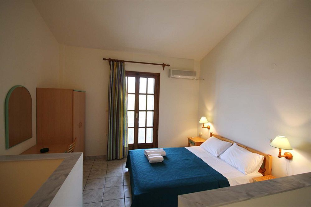 Lakonia Bay Apartments Arcangelo Esterno foto