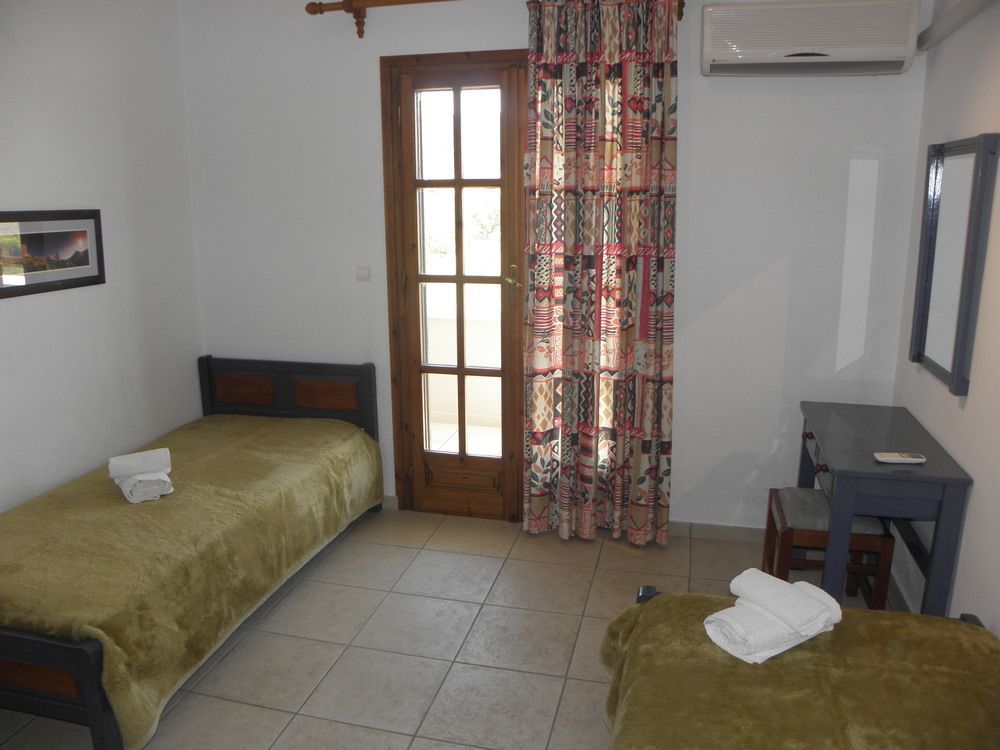 Lakonia Bay Apartments Arcangelo Esterno foto
